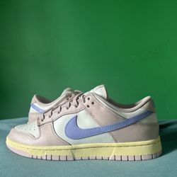 Nike Dunk Low Pink Oxford Size 10