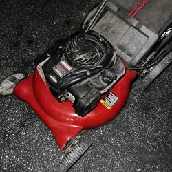 Craftsman Briggs & Straton Lawn Mower 