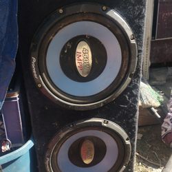 Pioneer Subs And Box