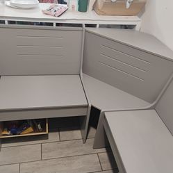 New Linon breakfast Nook (2)