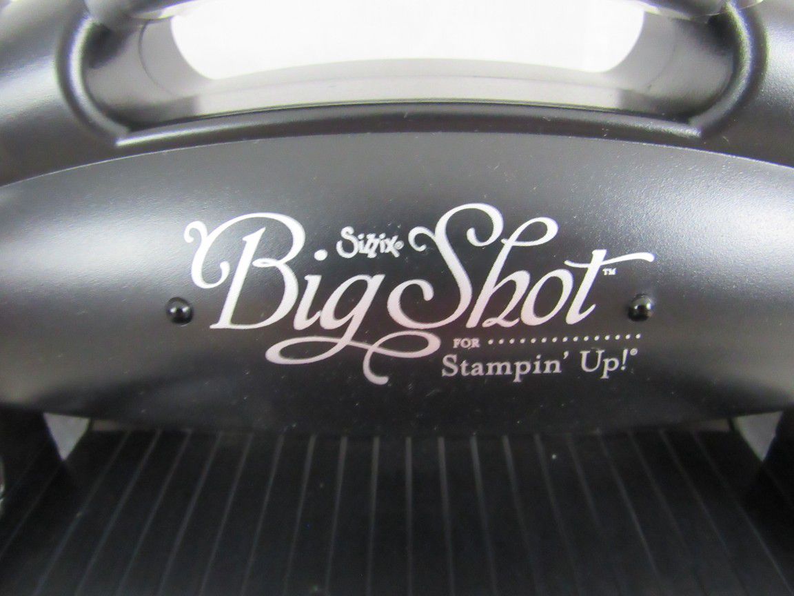 Sizzix BIG SHOT Manual Die Cutting & Embossing Machine-Unused

