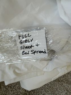 Girls White Full Sheet Spread (Pillowcases Included) 