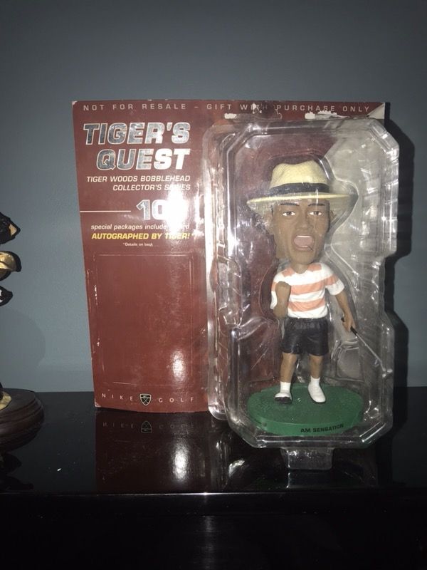 Tiger Woods AM Sensation bobble head