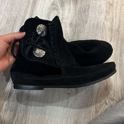 Women’s Minnetonka Boots
