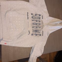 Official Supreme Hoodie