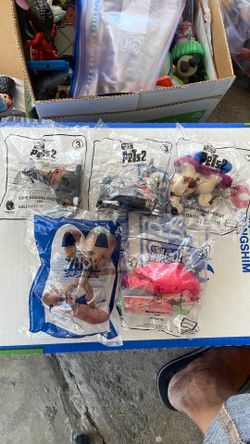 Pet 2, Thor and teen titans collection toys