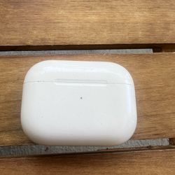 airpod pro case (only right airpod)