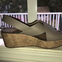 Brand New In Box Clark’s Women’s Size 9.5 Cork Wedge 