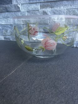Glass Serving  Salad Or Decorative Bowl