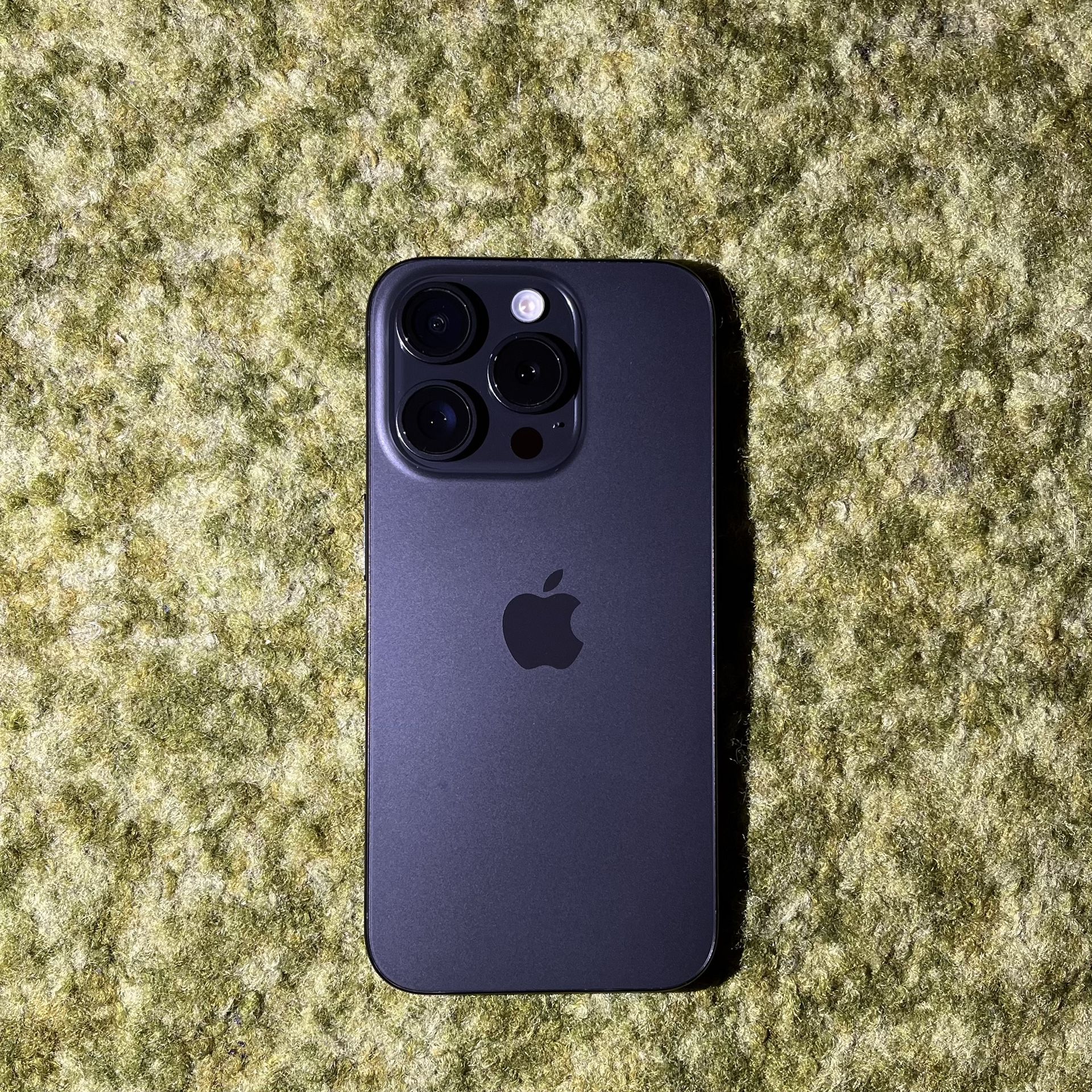 iPhone 15 Pro | 128GB | Black Titanium | Factory Unlocked