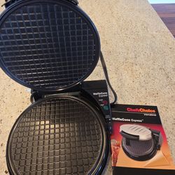 Waffle cone maker