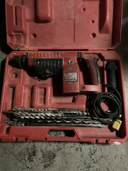 Milwaukee Heavy Duty Thunderbolt 1-1/2 Rotary Hammer