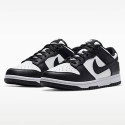 Nike Dunk Low (Panda)