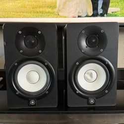 YAMAHA STUDIO SPEAKERS 