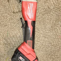 Milwaukee M18 Grinder With XC 3.0 Battery 