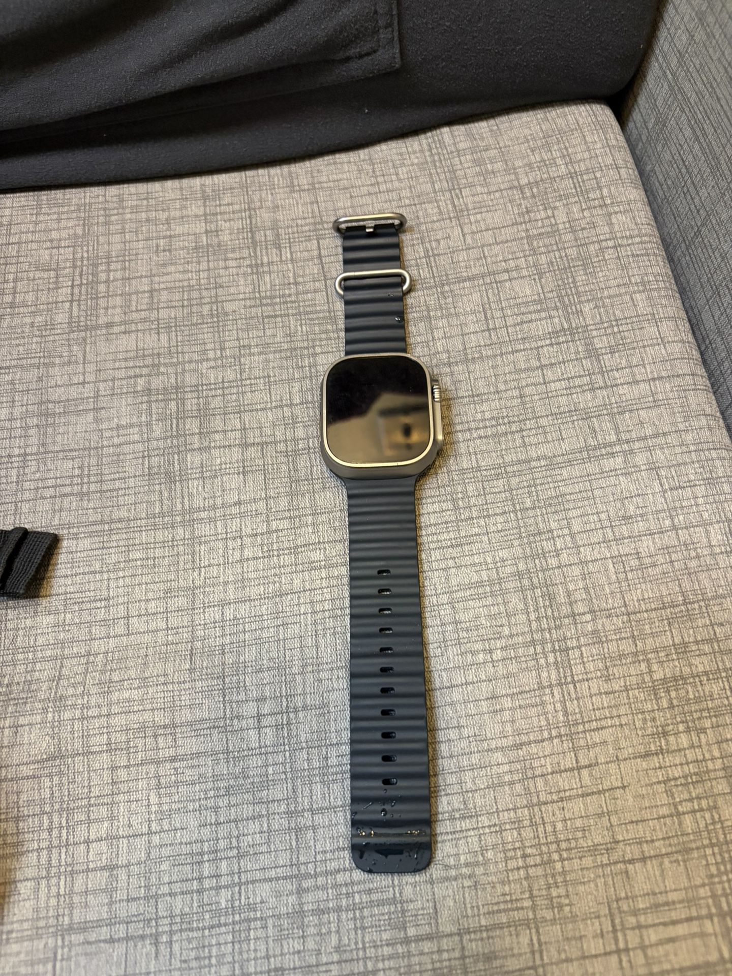 Apple Watch Ultra 1st Generation GPS + Cellular 49mm Titanium Case - Great