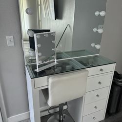 Makeup vanity 
