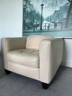Leather Chair/ Natuzzi Sofa Chair