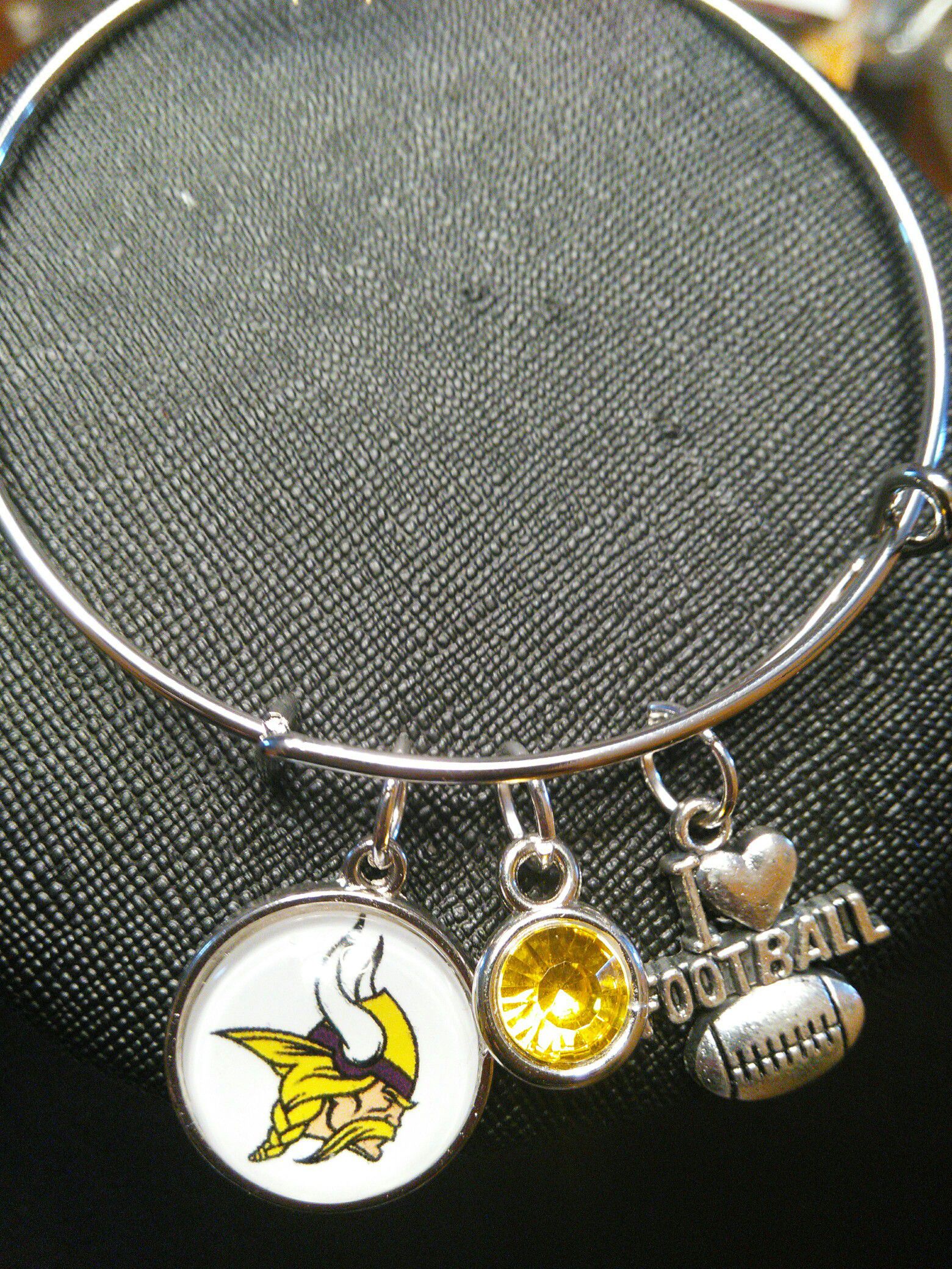 Minnesota Vikings charm bracelet