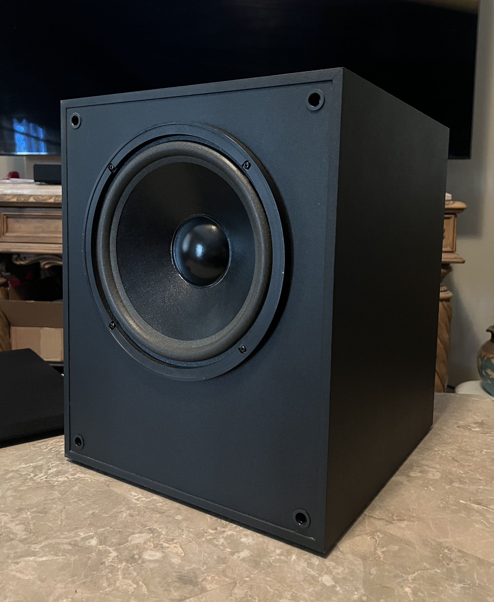 KLH Powered Subwoofer