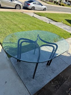 Glass oval table