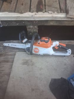 Steel MSA 60c electric chainsaw needs charger