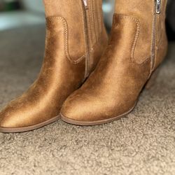 Dolce Vita Booties