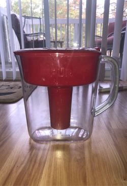 PUR water filtering pitcher