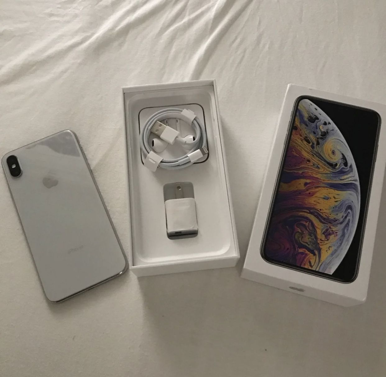 (Silver) iPhone XS Max 🥇