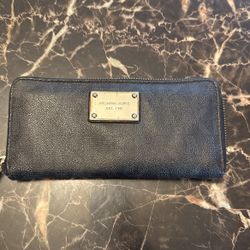 Authentic MK Wallet  