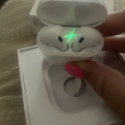 Apple Air Pods Model A1602