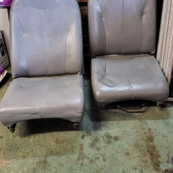 International 4300 Grey Front Seats Truck Maxforce Engine Semi Bucket Boom Work Bobtail Flat Bed Parts Tires Wheels 