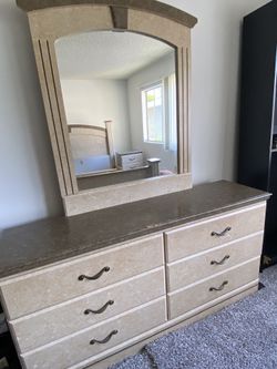 Cal King Bedroom Set With Mattress
