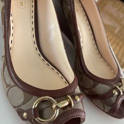 Coach Wedge Shoe Size 7.5 