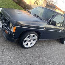 1990 Nissan Pickup D21