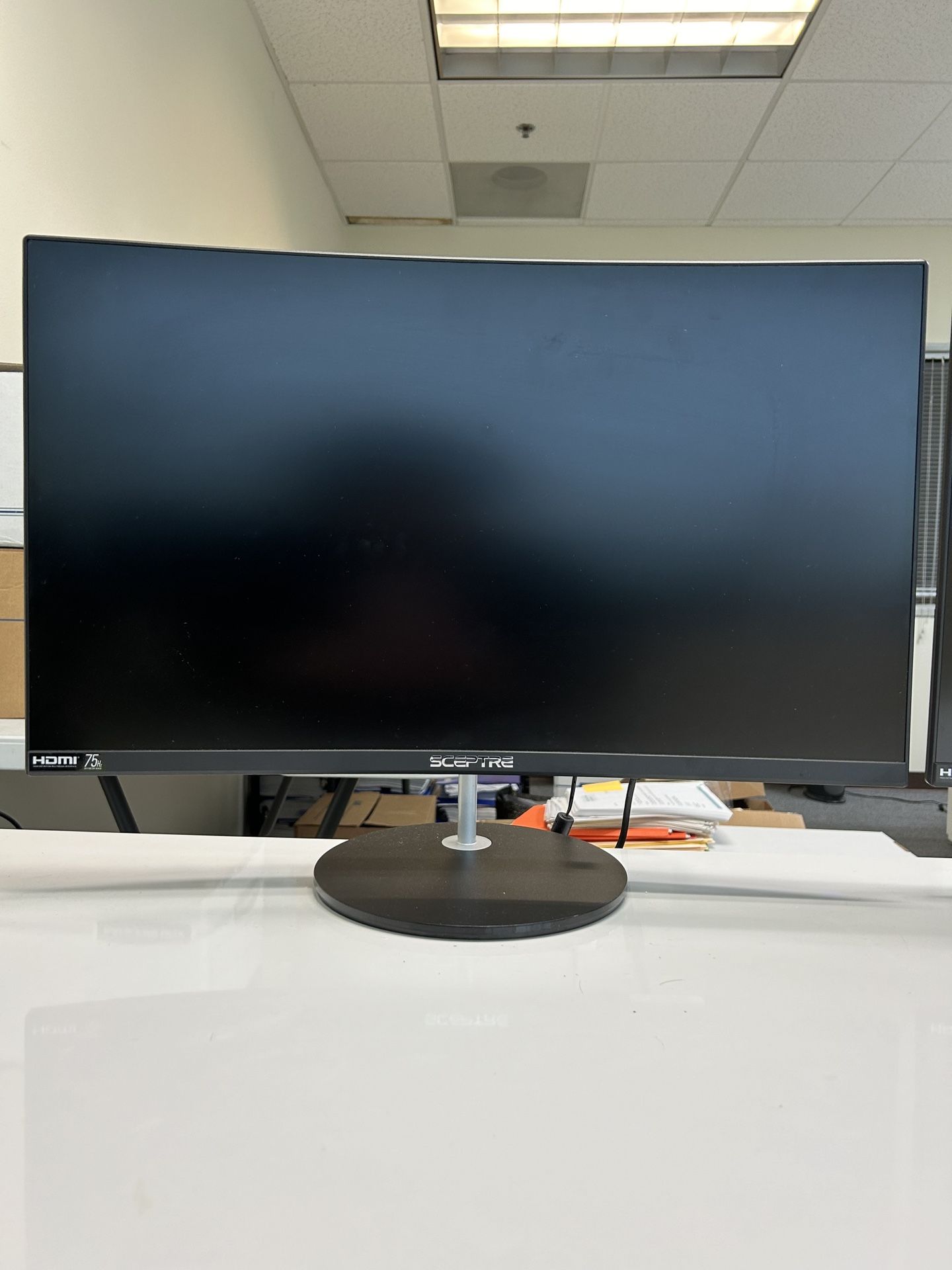 Used SCEPTRE Monitor HDMI 7hz 27” for Sale in Torrance, CA OfferUp