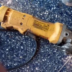 Dewalt Chorded Grinder
