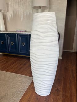 floor vase
