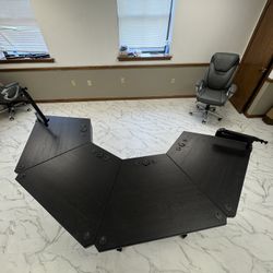 Custom U-Shape Podcast / Studio Desk – Premium Build, Like New ($2,750 OBO)