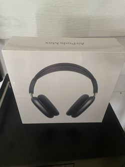 Apple Airpods Max Headphones - Silver BRAND NEW SEALED FROM APPLE