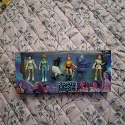 K-Pop Demon Hunters Figures 