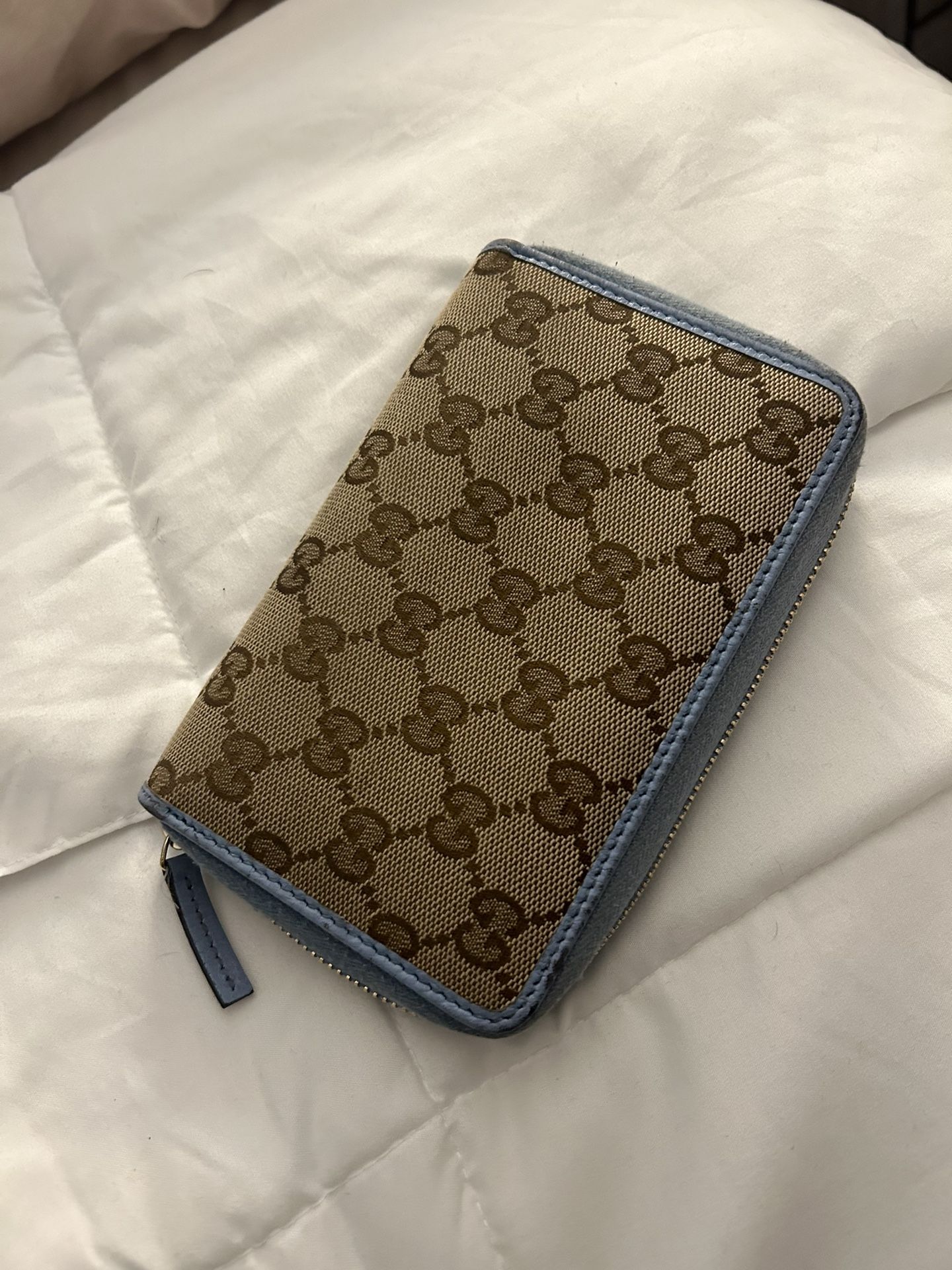 Women’s Gucci Wallet