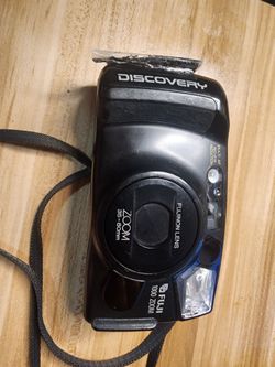 Fuji 1000 zoom discovery camera