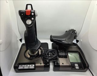 Saitek X52 Pro HOTAS Flight Simulator Joystick & Throttle