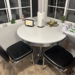 Retro Dining Table 