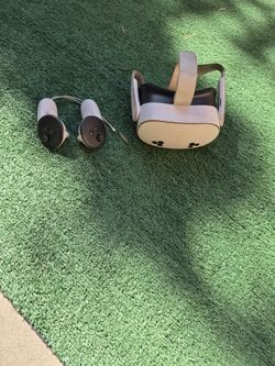 Meta Quest 2 VR Headset with Controllers