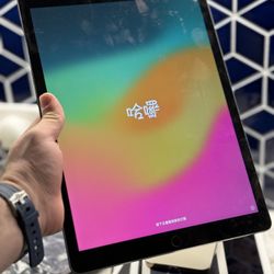 iPad Pro 12.9” 2nd Gen 64GB WIFI. Finance Available 