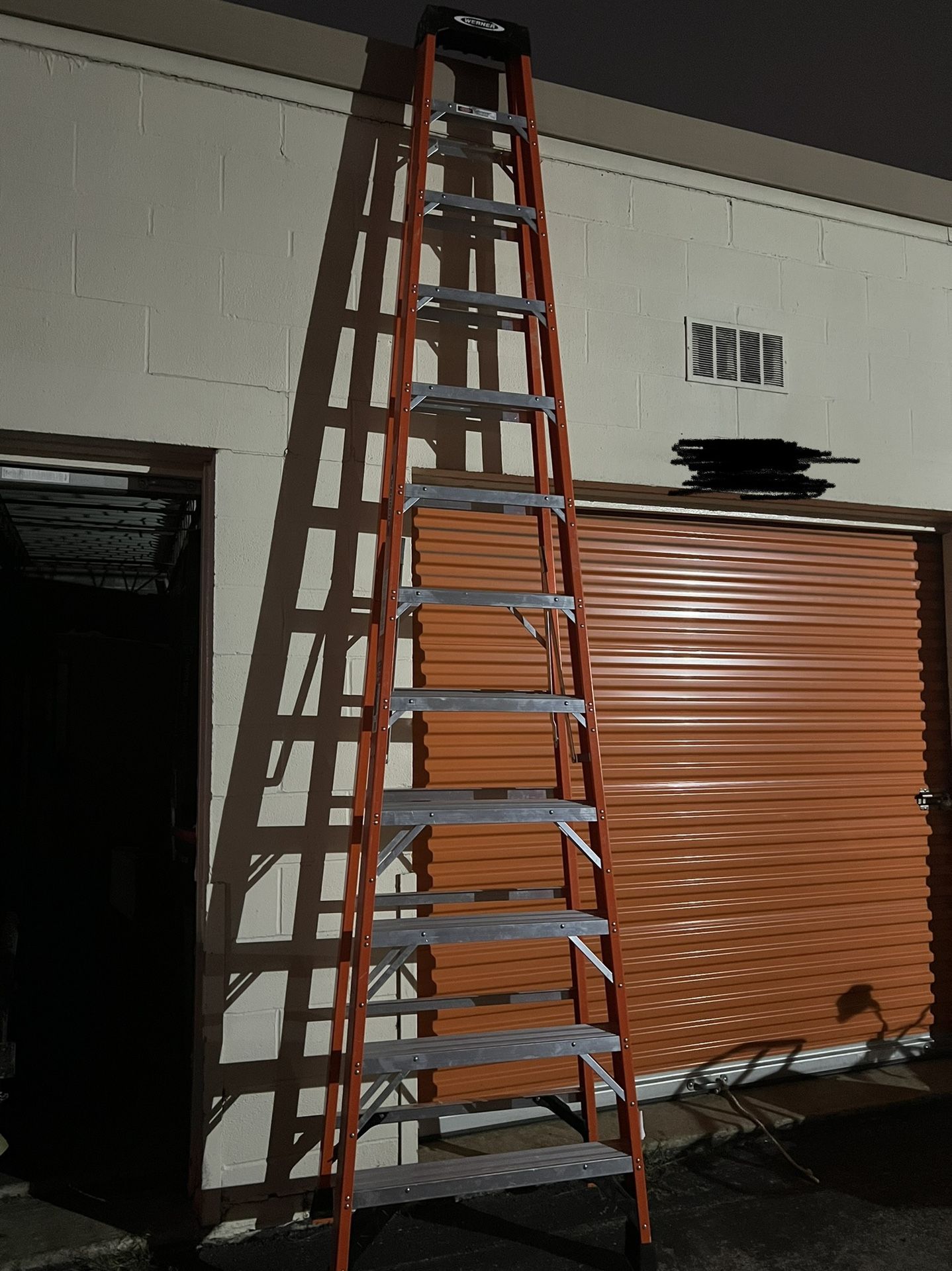 Werner 12 Ft Ladder 