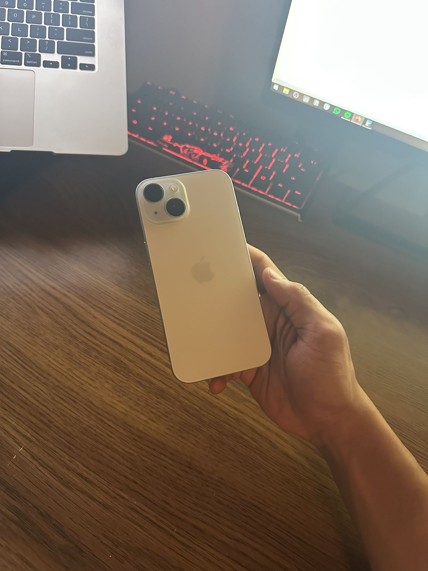Unlocked iPhone 15 128gb