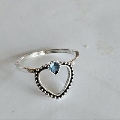 LADIES NEW SIZE 6 BLUE TOURMALINE HEART ROMANTIC RING